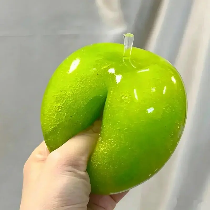 Best-selling green apple smoothie squishy toy, moldable slow-rebound sensory stress-relief toy, medium grip strength, party gift