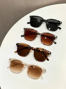 4 Pairs Multicolor Women's PC Material Square Framed Sunglasses Set, Retro Commuter Style, Ideal for Daily Driving and Summer Outing