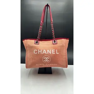 Pre-owned CHANEL Leather Luxury Bags & Accessories Deuville Canvas Shopping Bag, Orange Date Code: 16687083. Entrupy ID: VMX8QCW.