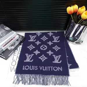 Pre-owned SPD Louis Vuitton Navy Wool Scarf T10214215
