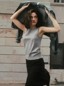 C202 Women Wool Blend Crew Neck Sleeveless Knit Tank Top | Lightweight Soft Quiet Luxury Minimalist Business Casual Layering Piece Spring Summer