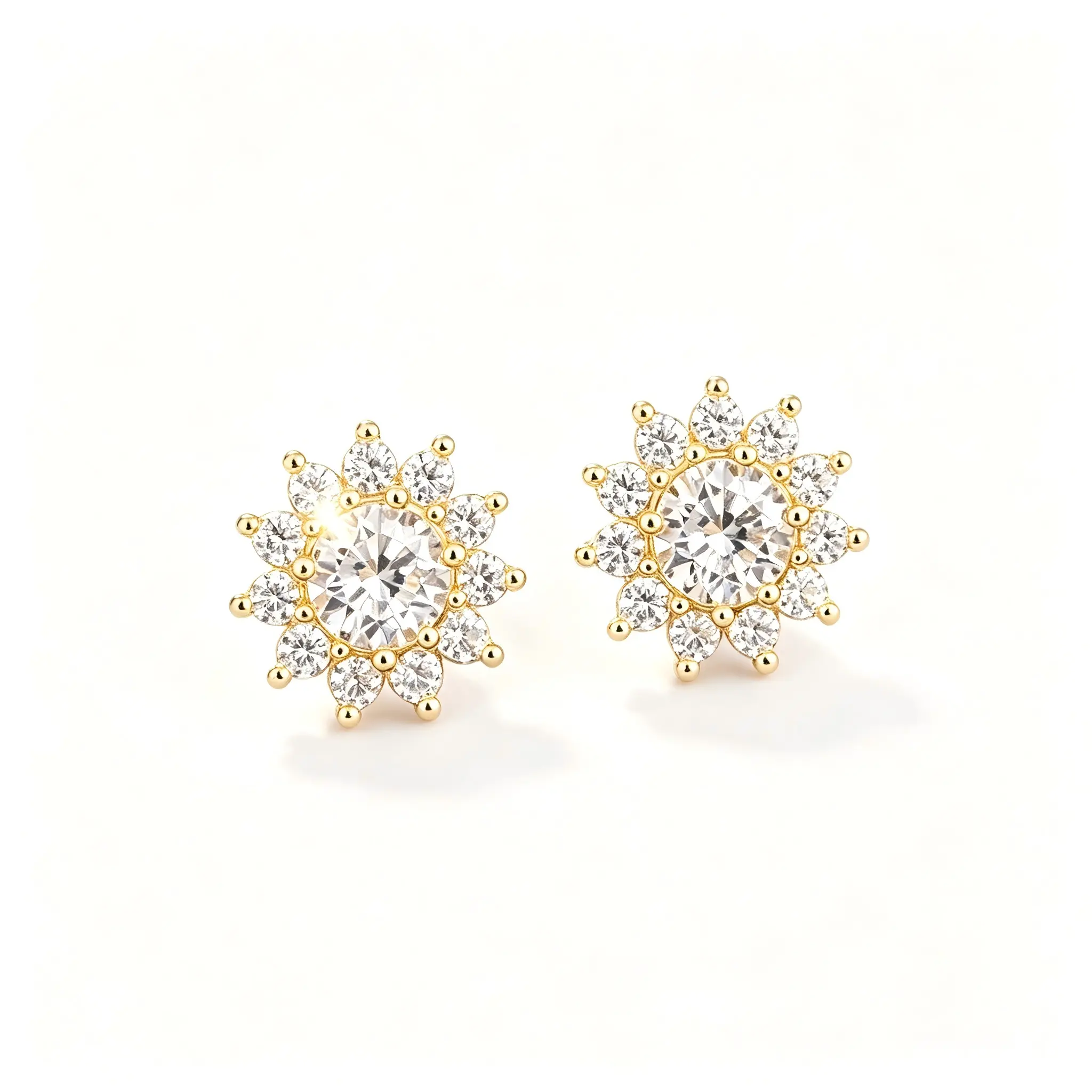 Sunflower Diamond Stud Earrings,, Gold Tone Alloy Earrings With Artificial Clear Stones For Women,Shape Halo Stud Earrings Gold Plated Alloy Inlaid Artificial Sparkling Stones Dainty Pierced Earrings Daily Wedding Party Jewelry Gift For Ladies