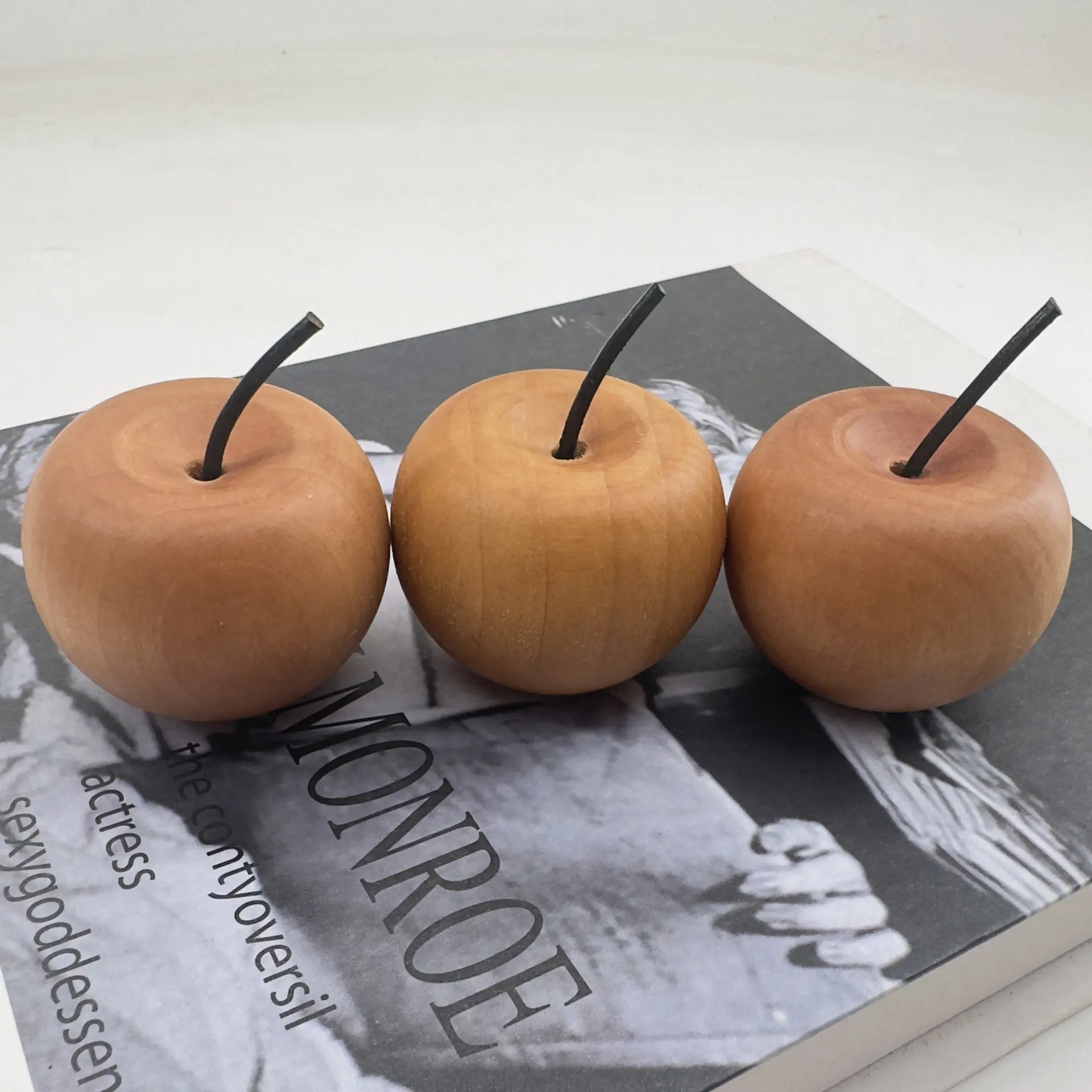 Maple Apple (Set of Three) Decorative Bag Packagin