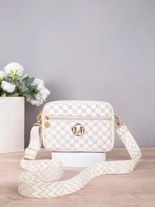 Fashionable M Print Women's Small Square Bag, High-End Wide Strap, Front Pocket, Adjustable Shoulder Strap, Crossbody Backpack, Crossbody Shoulder Handbag