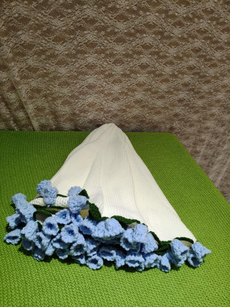 Crochet Flower Hand Woven Blanket, Pure Handmade Blanket,Turned into bouquet of flowers , a special gift for mother, elder , and your love