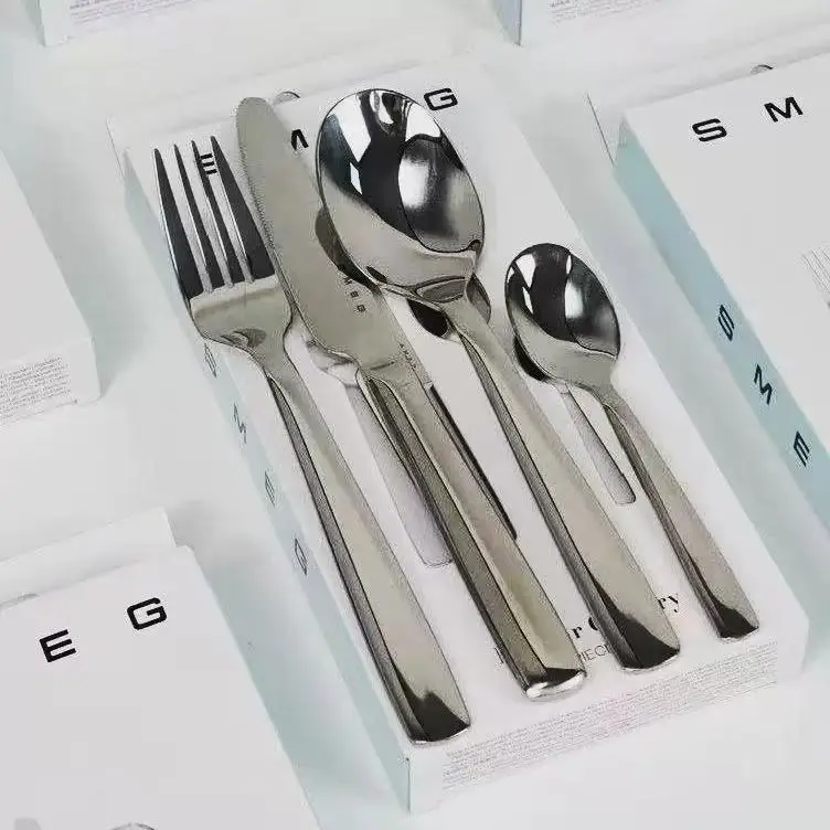 Smeg four-piece cutlery set stainless steel fork and spoon set, high-quality Western-style Smeg knives and forks