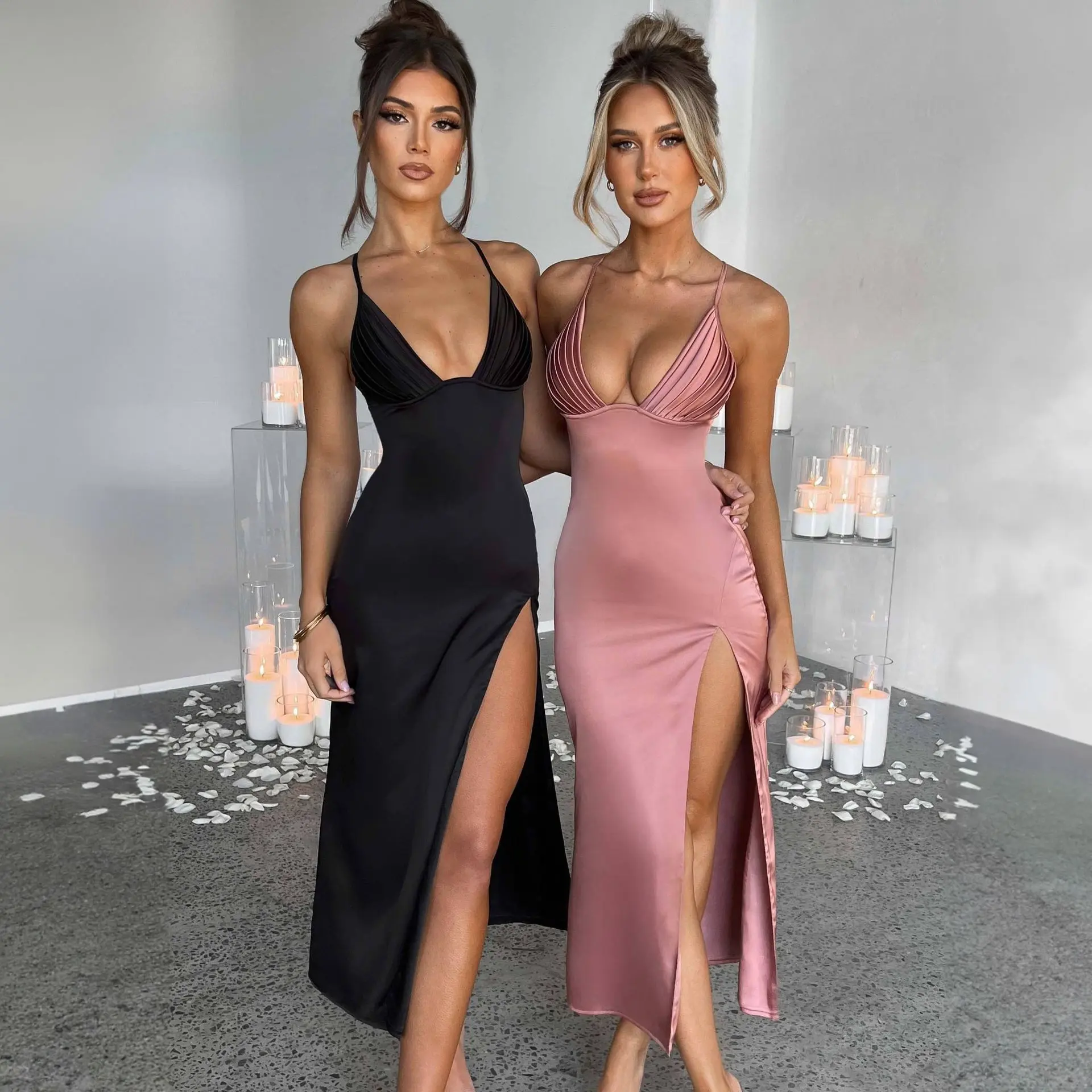 Women's Glam Style Solid Bodycon Maxi Dress in Polyester Fabric with a Deep V-Neck, Spaghetti Straps, Backless Design and High Side Split, Sexy, Going Out, Party Fit, Birthday Glow Up, Sleeveless, Lady, Fashion Apparel, Street Fashion, Bodycon Cut, Chic,
