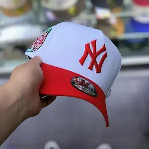 New Era New York Yankees 9FORTY A-Frame Snapback – White Red Edition Adjustable Curved Brim Baseball Hat Embroidered NY Logo Streetwear MLB Cap for Men Women