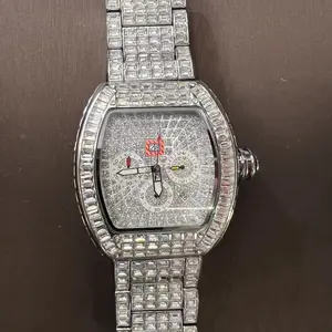 Men's luxury rhinestone decorationround dial quartz watch with box,stylish exquisite watch, party fashionwatch, daily clothing decoration