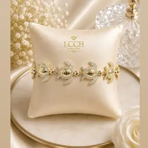 #63 Bracelet - High-quality 14K gold-filled with a protective coating for everyday wear. 22cm