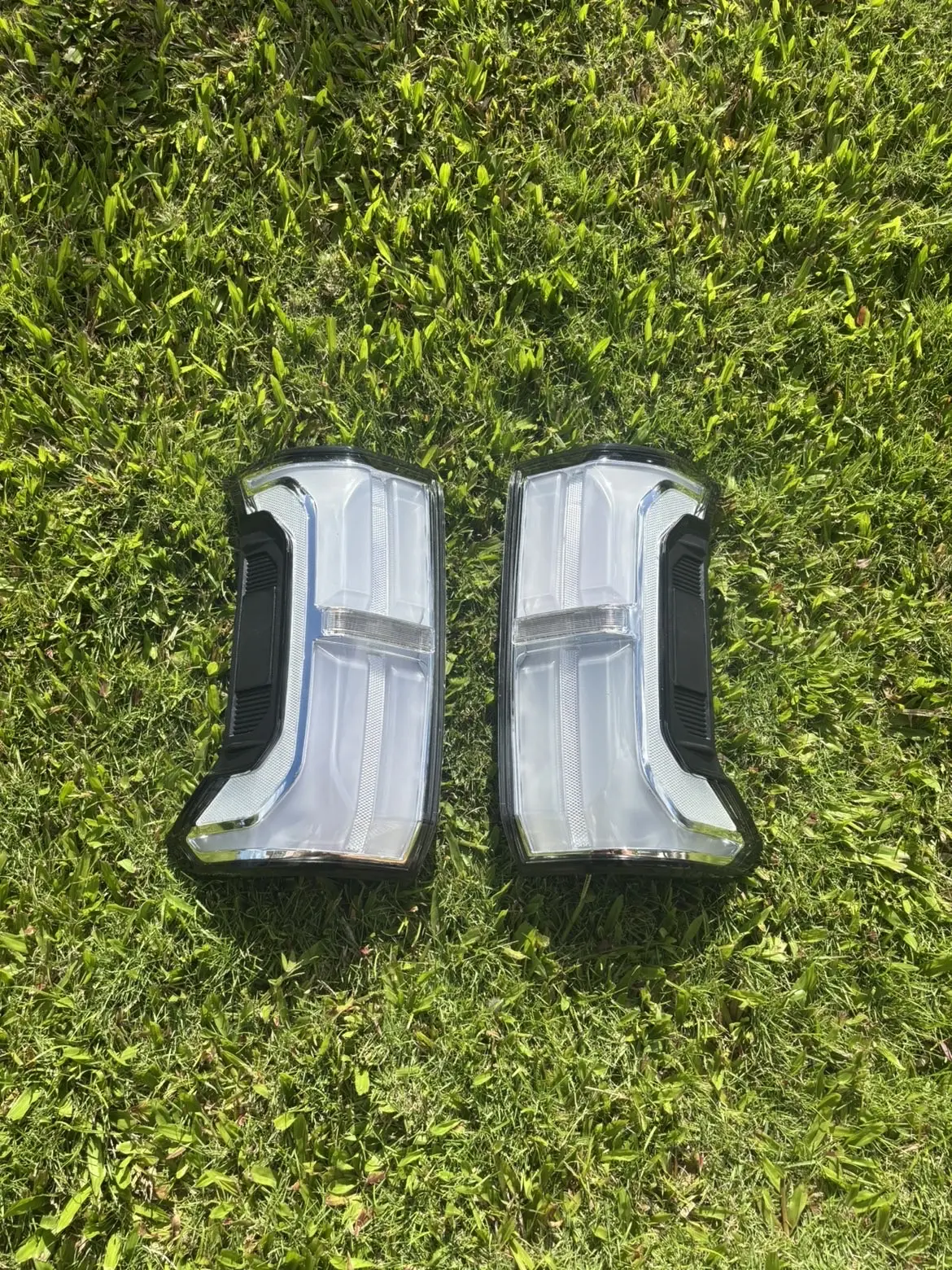 2024–2026+ Tacoma Clear Taillights (4th Gen)