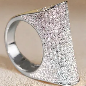 Unique and Exquisite Ring Band for Women, Elegant and Sophisticated Design Ring. Flower High-end Formal Dress, Exquisite Style. Ideal Gift Choice for Valentine's Day and Mother's Day.