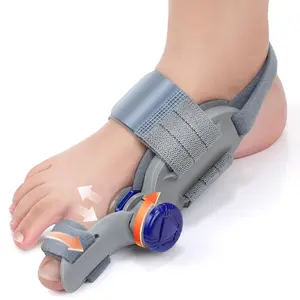 Bunion Corrector for Women and Men, Adjustable Big Toe Straightener, Bunion Splint with Silicone Pad, Day and Night Wear for Left and Right Foot