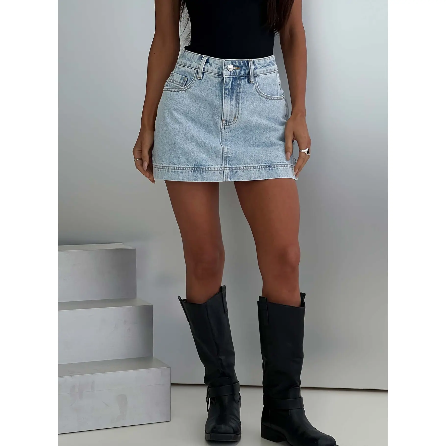 Gazelle Denim Skort Light Wash