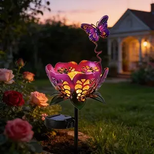 Solar Butterfly Lotus Lamp, Forging Iron Outdoor Statue Decor Light, Garden Lawn Yard Landscape Enhancement, Solar Powered Lighting, Garden Decorative Lighting