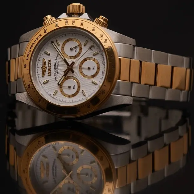 Gold Invicta Men's Speedway Chronograph Watch - Bold White Dial Luxury Gold-Tone Statement Wristwatch for Men