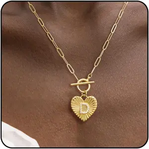 Necklaces for Women Trendy, Custom Toggle Clasp Heart Pendant Necklace Dainty Gold Necklace Women Jewelry for Christmas Gifts