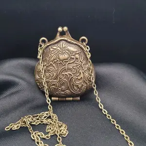 Antique Style Openable Necklace. Lockett, Pendent, Mini Purse. Antique Gold. On A 24" Inch Chain. Fine Detail.