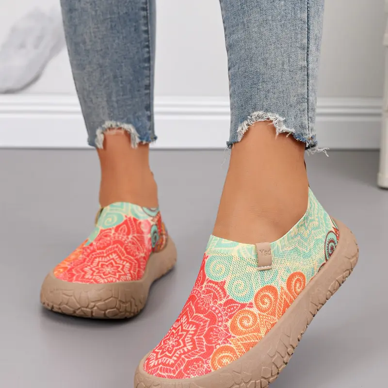 Women's New Fashion Colorful Ethnic Style Slip-On Low-Top Loafers, Comfortable Thick Sole Casual Sports Shoes, Walking Shoes, Casual Trendy Shoes, Versatile and Stylish, Casual Indoor Footwear, Footwear, Slip Ins Shoes