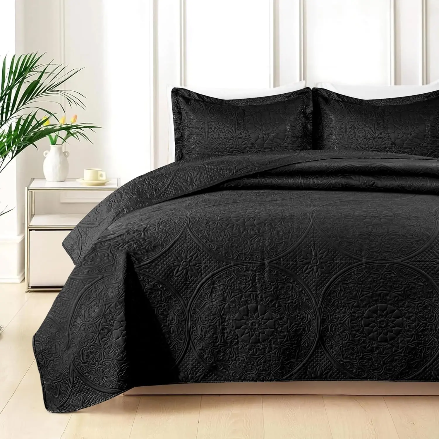 Lightweight Quilted Bedspreads All sizes Bed | 3 Piece Oversized Bedspread | Soft Bedding Set with 2 Matching Pillow Shams | Best For Gift