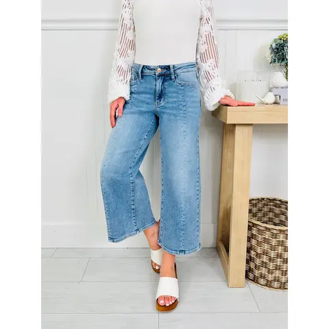 Judy Blue Spring Forward Cropped Wide Leg Jeans