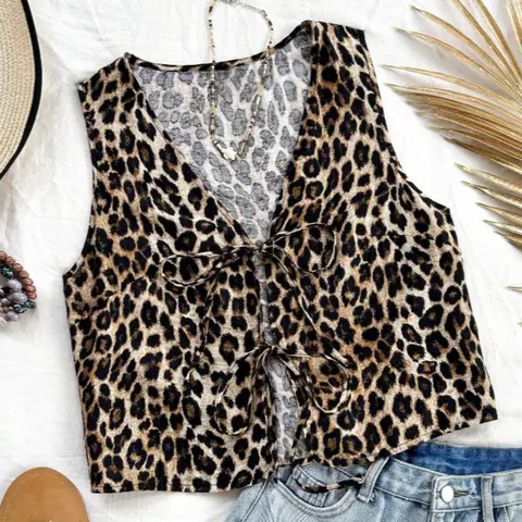 Women's Casual Leopard Print Adjustable Tie Back Vneck Tank Top, Fitted Sleeveless Design All over Print, Perfect for All Seasons, Stylish and Comfortable, Cropped Tank Tops