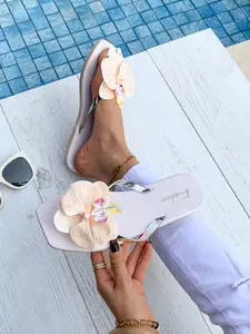 Women's Elegant Flower Decorated Slides, Fashion Slides, Casual Comfortable Flat Sandals for Summer, Lightweight Beach Slippers for Indoor & Outdoor Wear, Fashionable Flat Sandals.