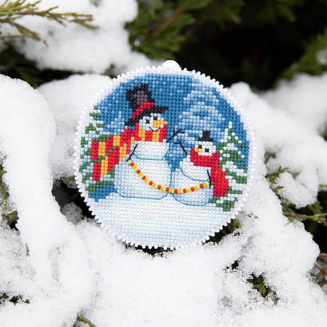 Winter Evening Christmas Tree Toy Plastic Canvas Cross-Stitch Kit by Charivna Mit T-21C