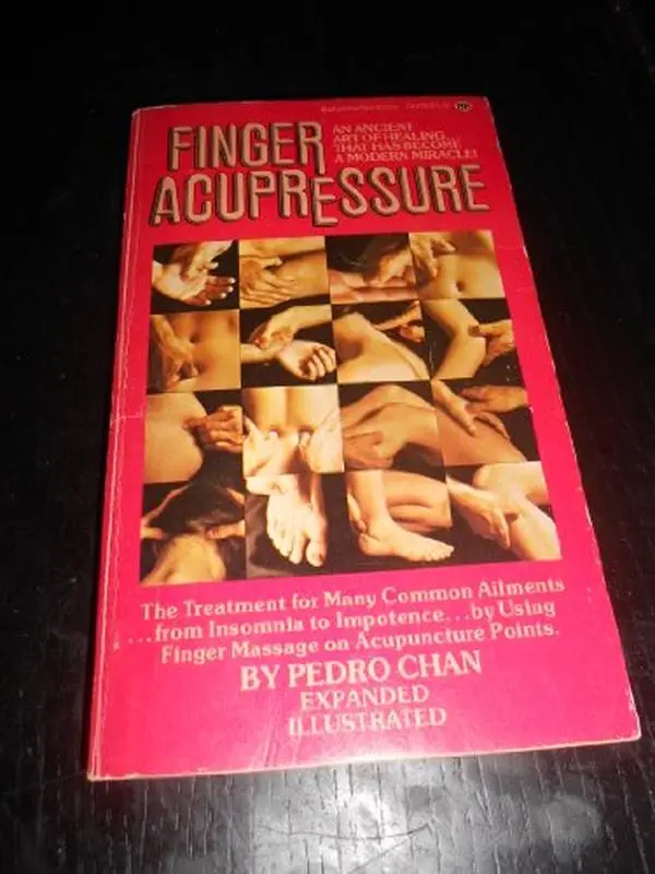 USED-Finger Acupressure by Pedro Chan (Paperback)