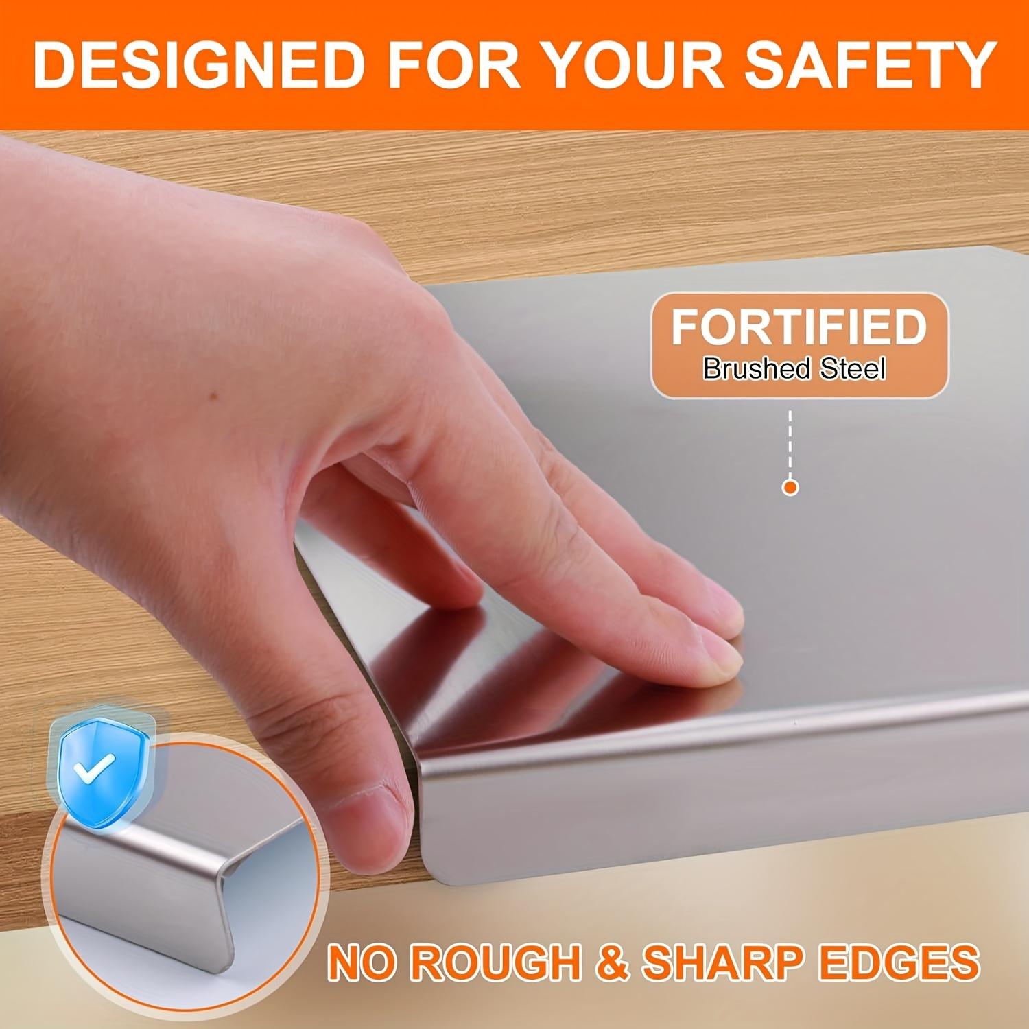304 stainless steel  Stainless Steel Cutting Board, Suitable For Baking And Kneading Dough. A Must-have For A Safe Kitchen. High-temperature Barbecue Board For Breakfast Plates. Made Of High-quality 304 Stainless Steel, Thicken To 0.06 Inches
