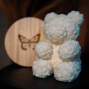 Wax Bear for Home Decor Cozy Bear Statue - Soft White Wax Figure with Butterfly Design and Natural Finish Decoration Nature Ornaments