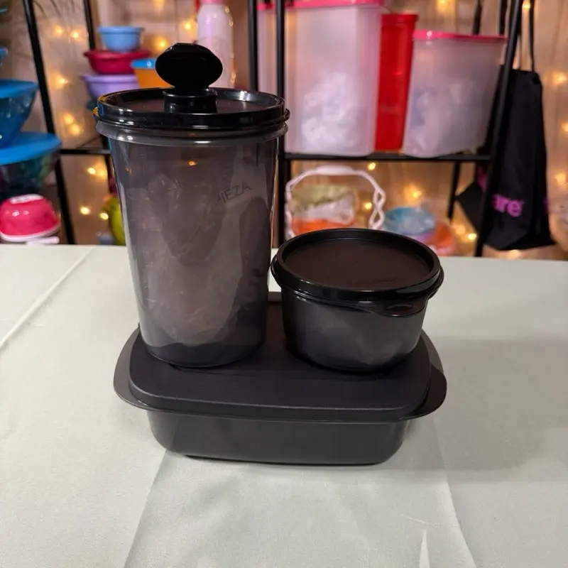 Tupperware Lunch Set