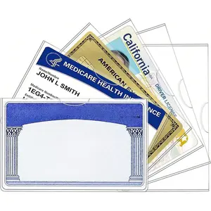 New transparent travel card sleeve, waterproof and dustproof, a must-have for travel. It stores bank cards, nurse cards, business cards, student cards, etc. High-definition transparent, flexible, and provides card protection.