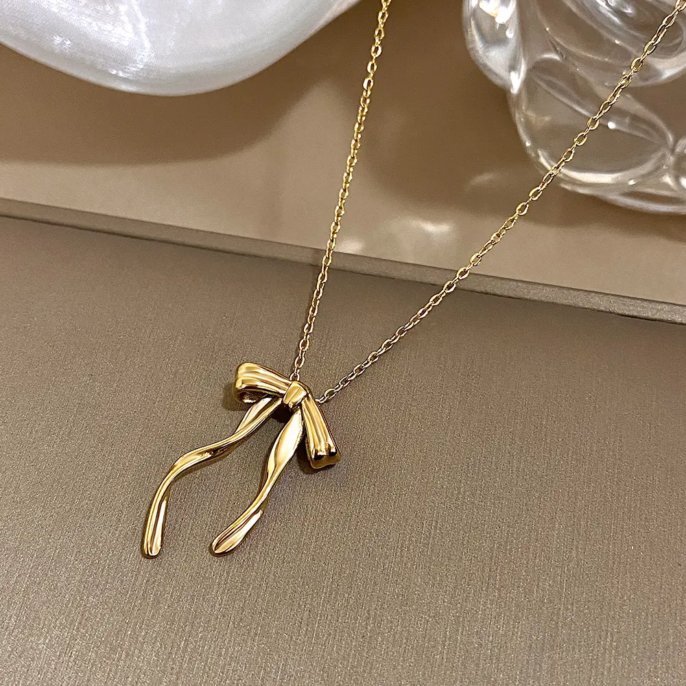 Hotoo Bow Necklace for Women Girls, Dainty 14K Gold Plated Trendy Cute Bowknot Bow Pendant Necklaces Chain Birthday Fashion Jewelry Gifts