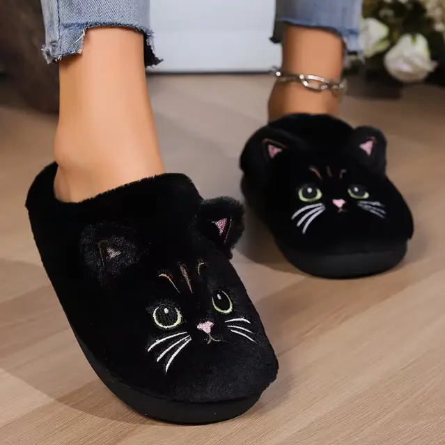 Women's Cute Cartoon Cat Fluffy Fur Winter Slippers - Kawaii Closed-Toe, Soft Thick Sole, Slip-On No-Lace, Warm Home Shoes, Plush Faux Fur & Fluffy Squishy Fashion Slippers for Indoor Use, Fluffy Fur Slippers