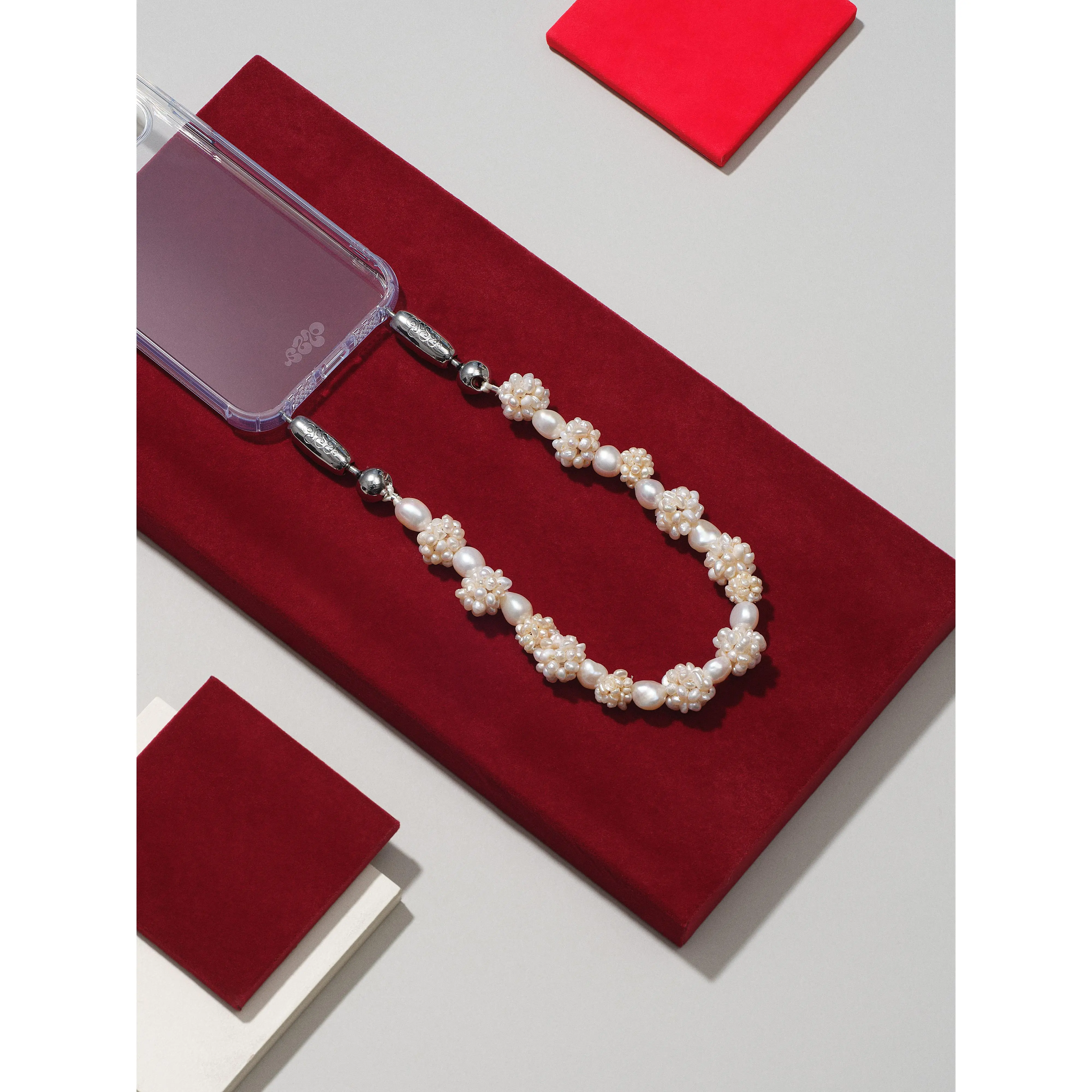 Cluster Pearl Wristlet