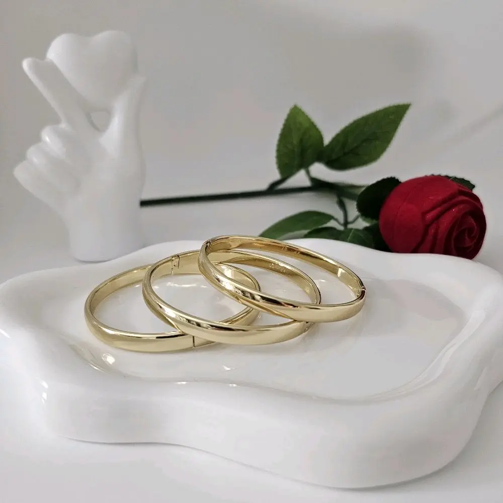 Valdiviajewelry #1215 Elegant set of 3 high-quality 14k gold-plated bracelets