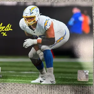 Los Angeles football Joe Alt Autograph Signed 8X10 Photo Beckett COA