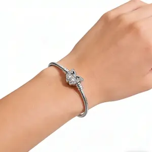 Elegant 925 Silver-Plated Butterfly Charm Bracelet, Valentine's Day & Christmas Timeless Gift, Perfect Gifting Jewelry, Ideal for Her’s Daily Wear & Romantic Date Outfits