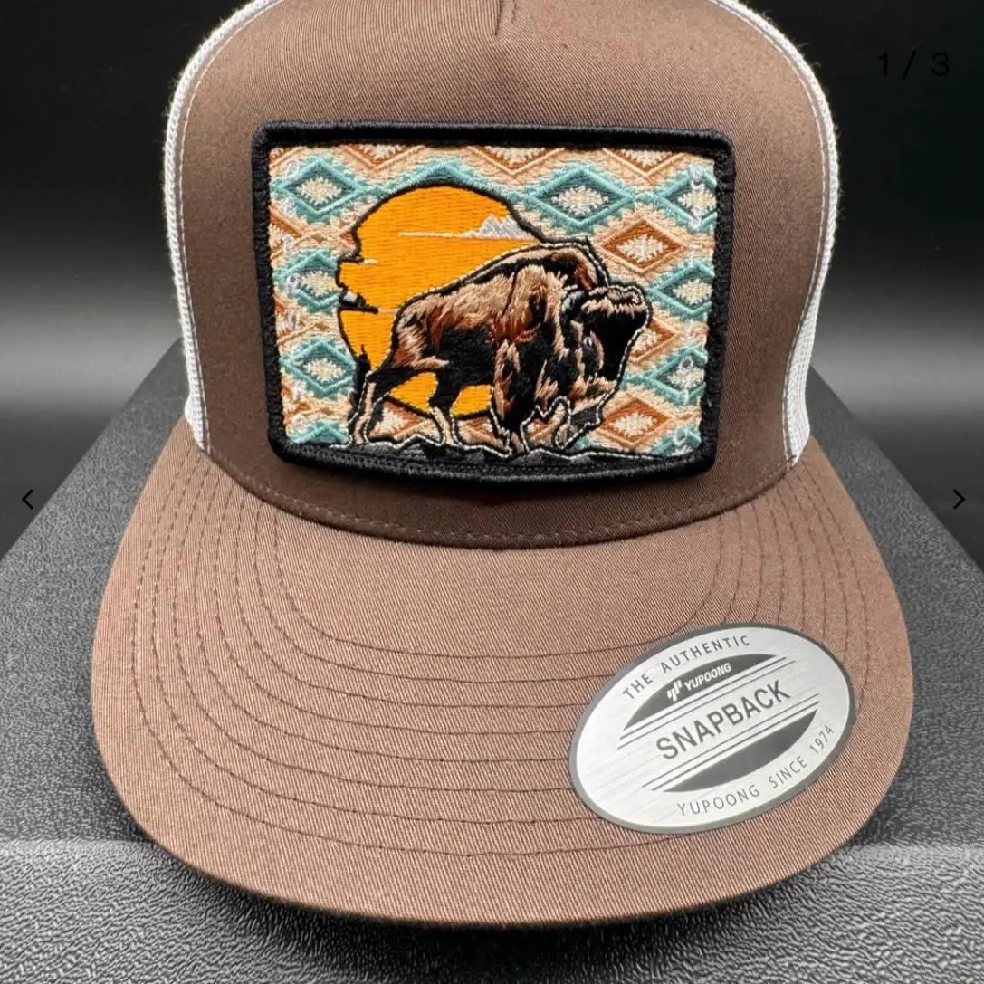 Buffalo Unisex Comfortable Man