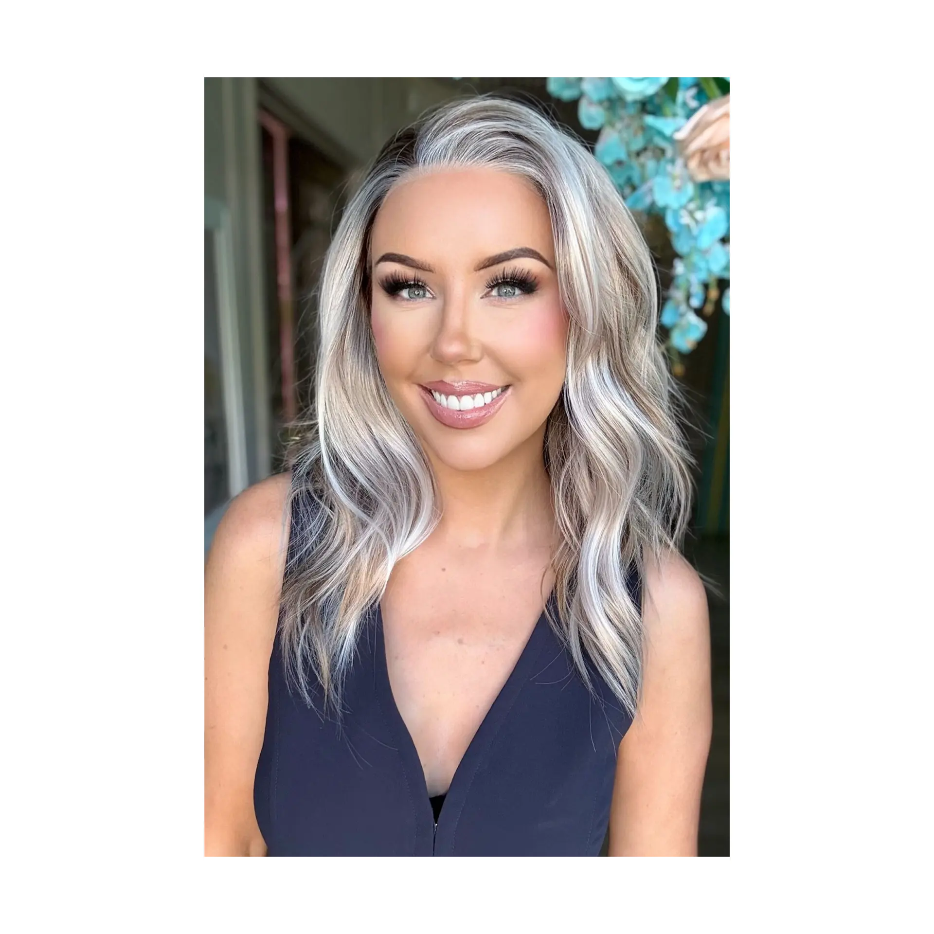Faris Beige Ambition High Quality Synthetic Wig Lace Front Utah Curls Style Dirty Blonde Cool Blonde Balayage 18 Inches Futura Fiber