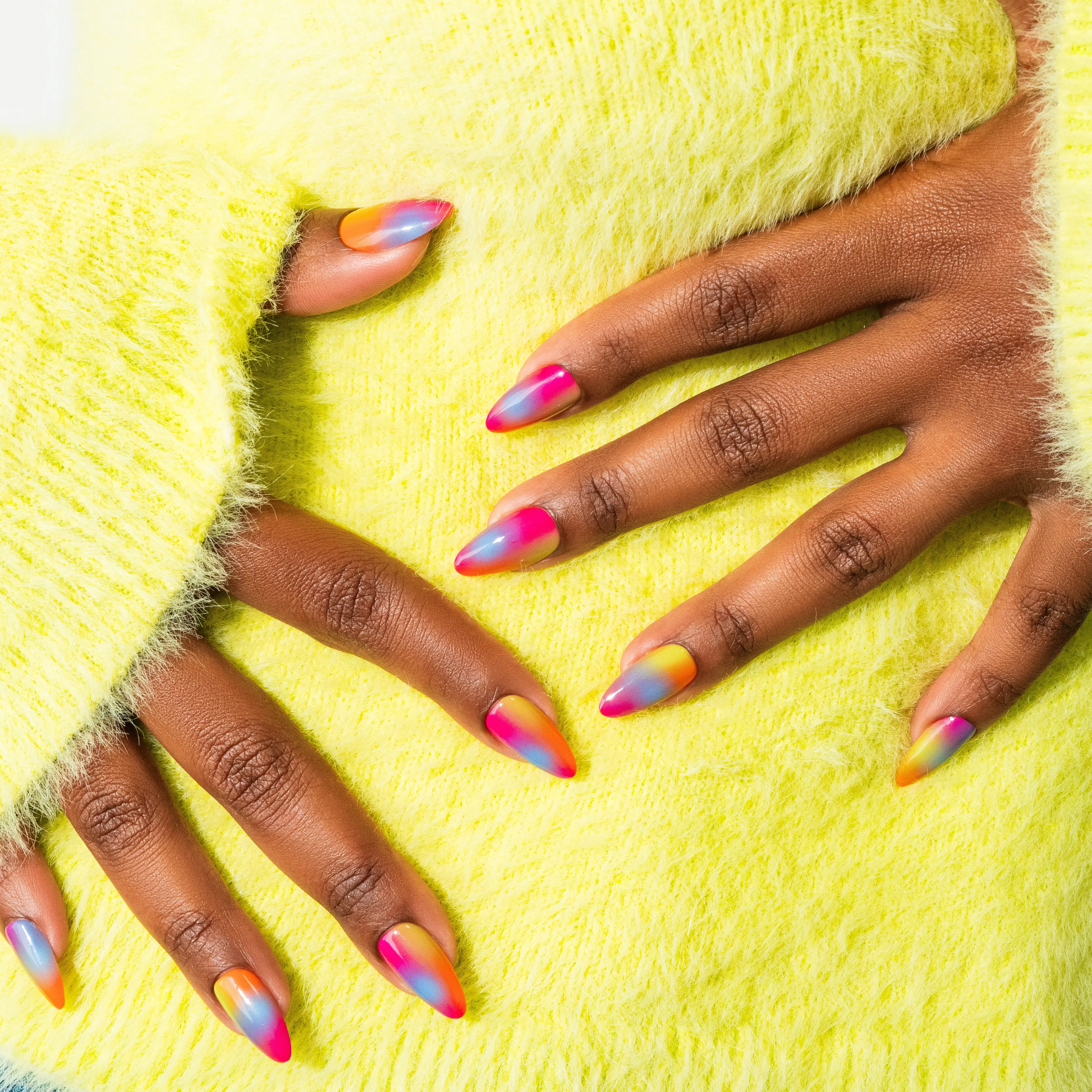 FRESH SET NAILS MIAMI SUNSET – Tropical Pink to Warm Orange Ombre Nails | 24 Count | Comfortable Contoured Design | 12 Sizes for Custom Fit