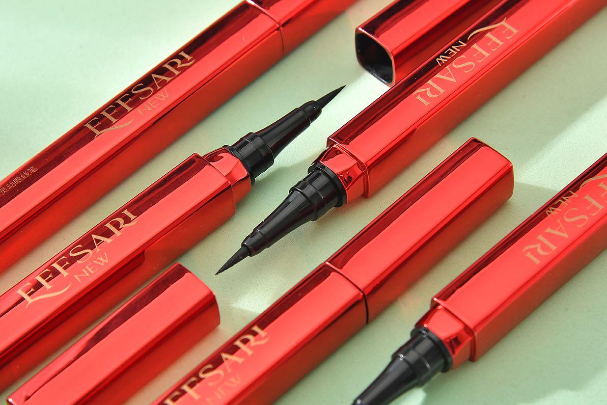 2 pcs waterproof eyeliners, dark color eyes pencils