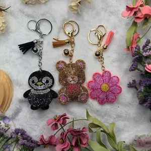 “LIVE CLAIM” keychain