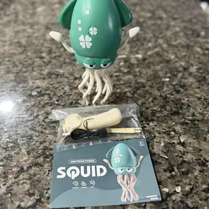 Dancing Squid Toy for Kids with LED Lights & Music - Sensory Development Interactive Toddler Toy for Ages 2+ - Bright Colors & Upbeat Music - Perfect Gift for Toddlers, Perfect Stocking Stuffer,Tummy Time