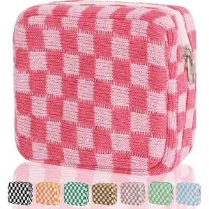 Sanitary napkin storage bag, menstrual pad zipper bag, checkered portable menstrual bag, panty liner, tampon storage bag, storage bag designed specifically for women's daily use, essential for travel.