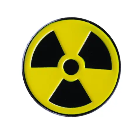 Unisex Radiation Symbol Design Round Shaped Brooch Clip, Vibrant Enamel Pin Suitable for Backpacks, Jeans, Scarves, Hats Decoration Fixed Buckle, Casual Alloy Accessory for Men & Women, Men Accessories, Brooch Pins