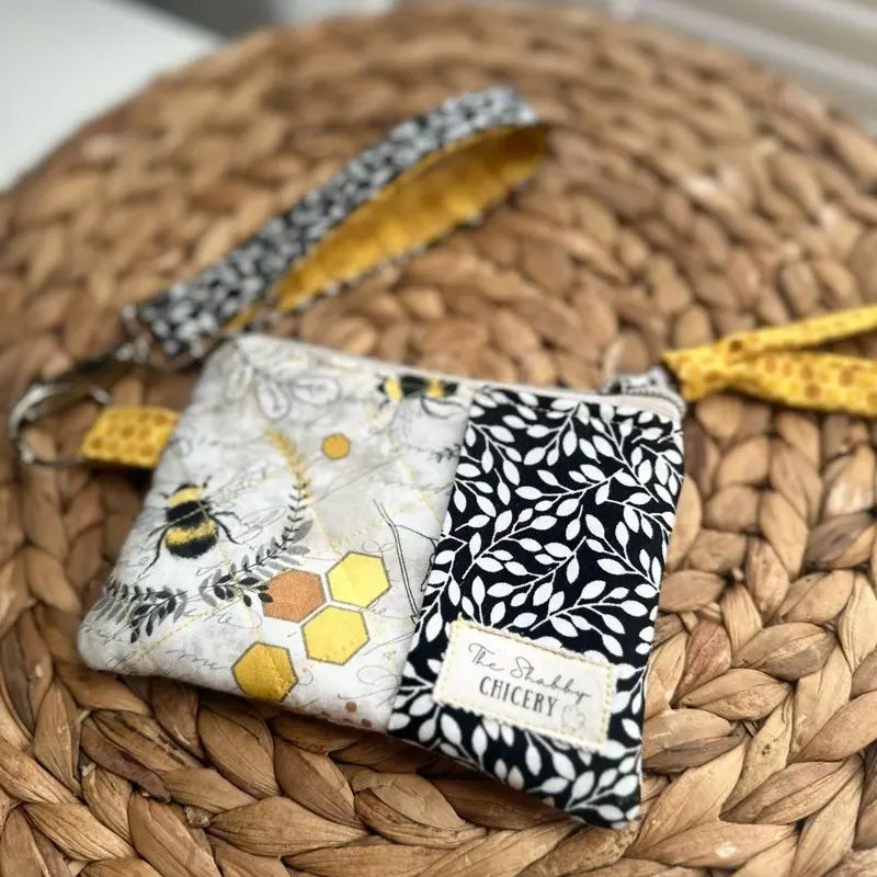 Handmade Quilted Bumble Bee Wristlet | Card Holder | Wallet