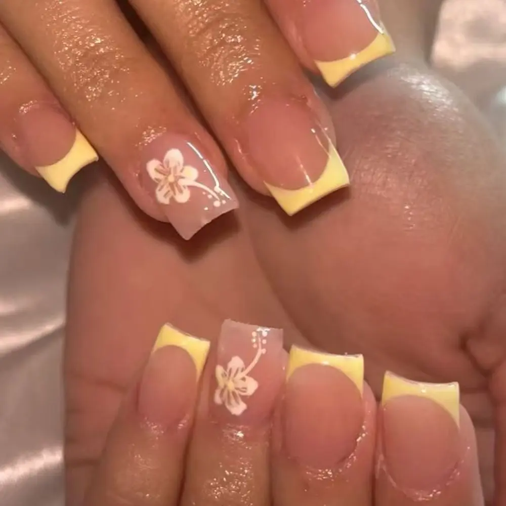 24pcs Short Square French Flower Press-On Nails, Nail Art Set, Includes Jelly Glue & File, Perfect for Summer Parties, Diy Nails Art, Home Nail Art, Pressed On Nails
