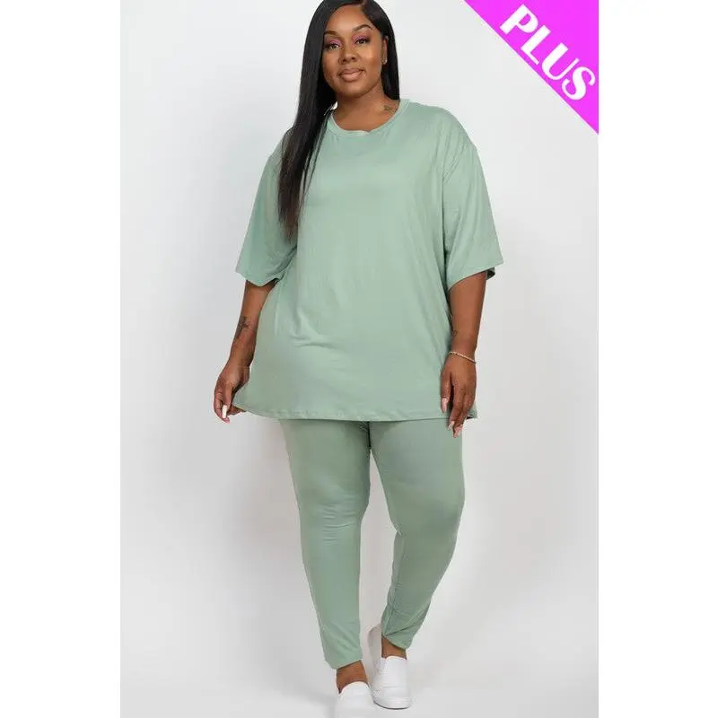 Plus Size Oversize Shirt & Leggings